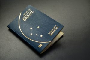 Descubra tudo sobre vistos e passaportes em nosso guia completo. Planeje sua viagem com segurança. Informações atualizadas e dicas essenciais